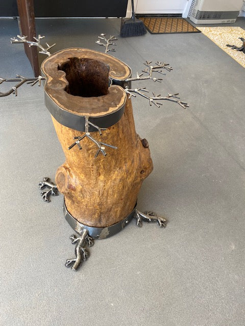 
            
                Load image into Gallery viewer, Tree Table
            
        